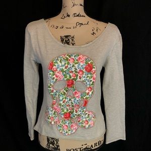 Hostility m (s) gray floral skull cutout sweater